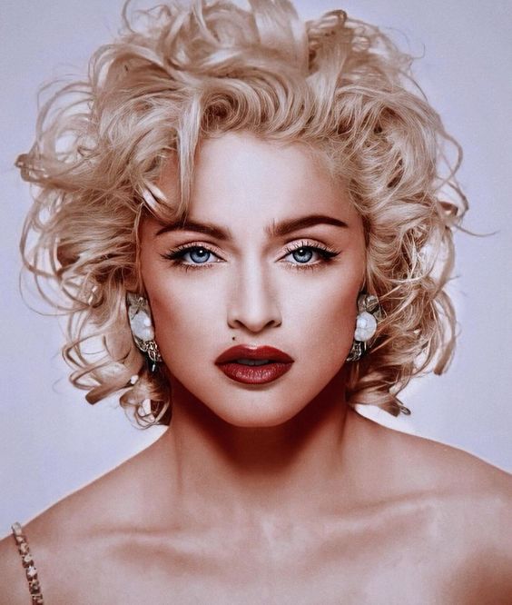 Madonna tidies up her eyebrows