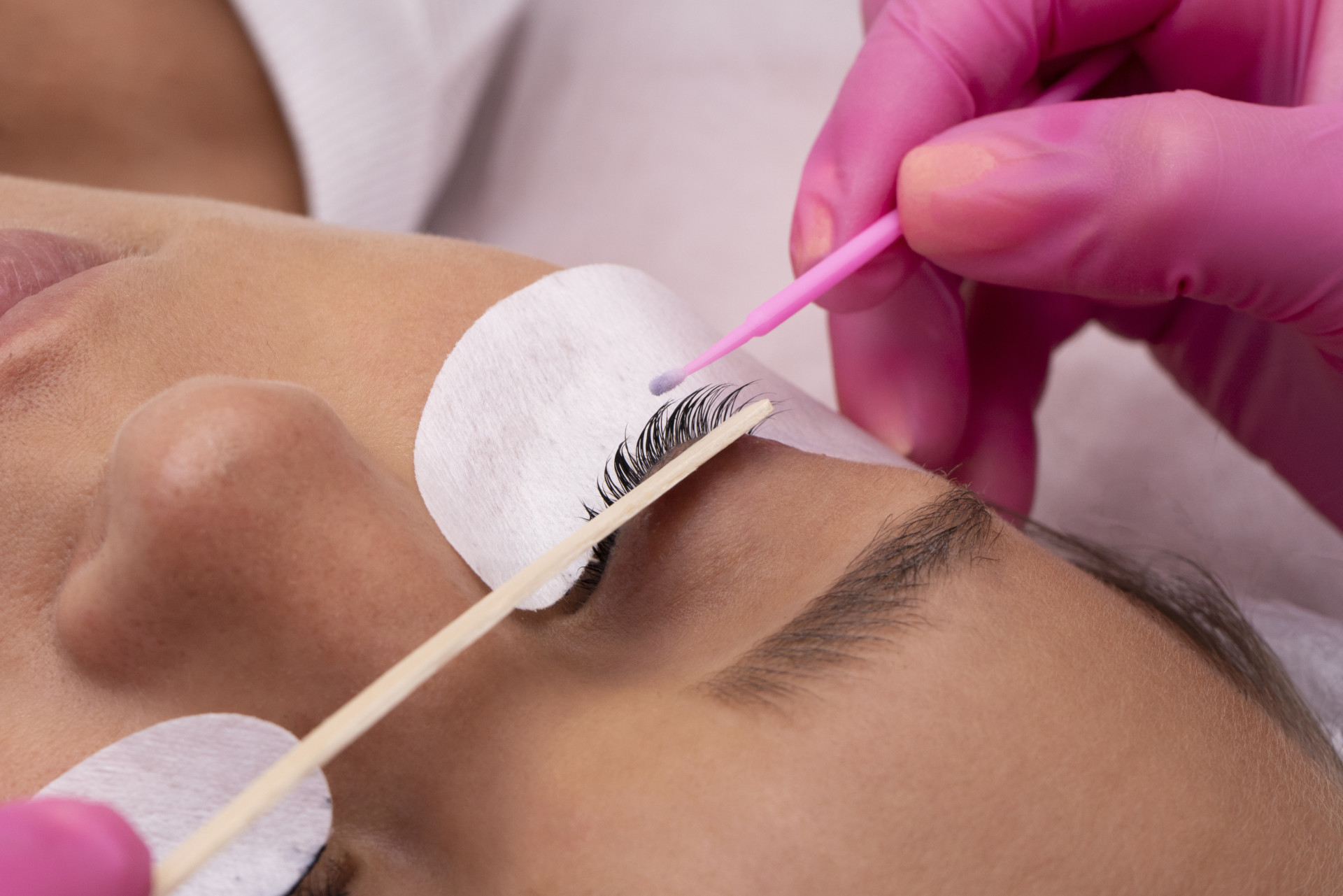 The Ultimate Guide To Eye Lash Lifts, Its Advantages, Effective Period And Care Methods