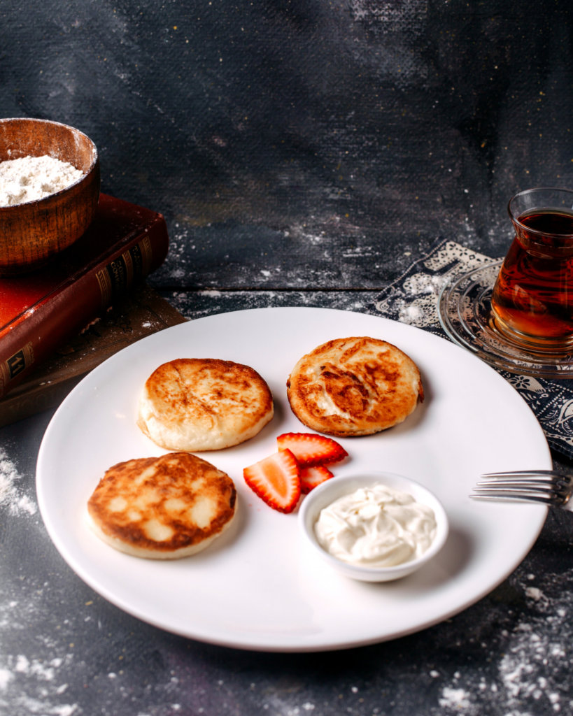 pancakes with sour cream