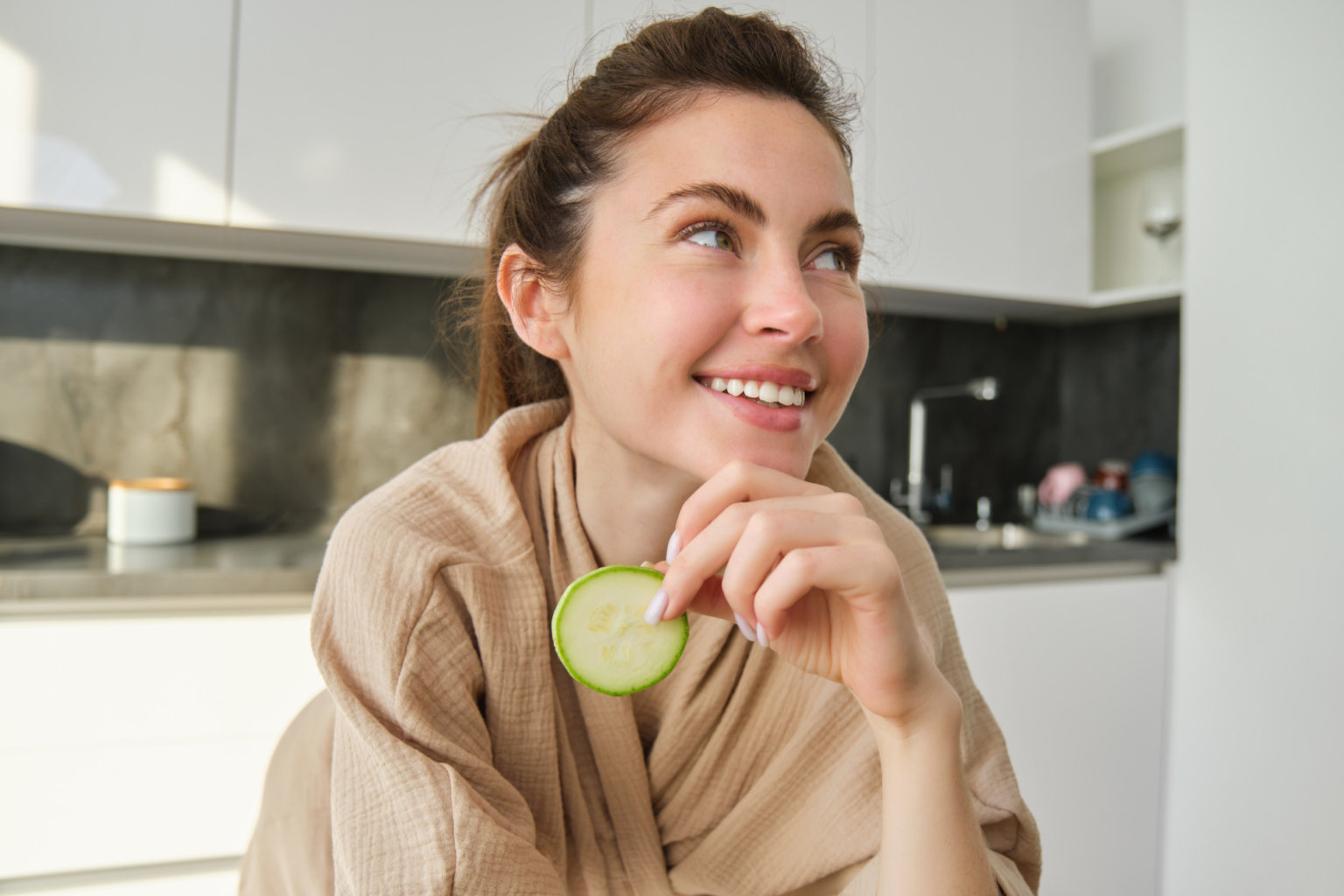 girl with cucumber